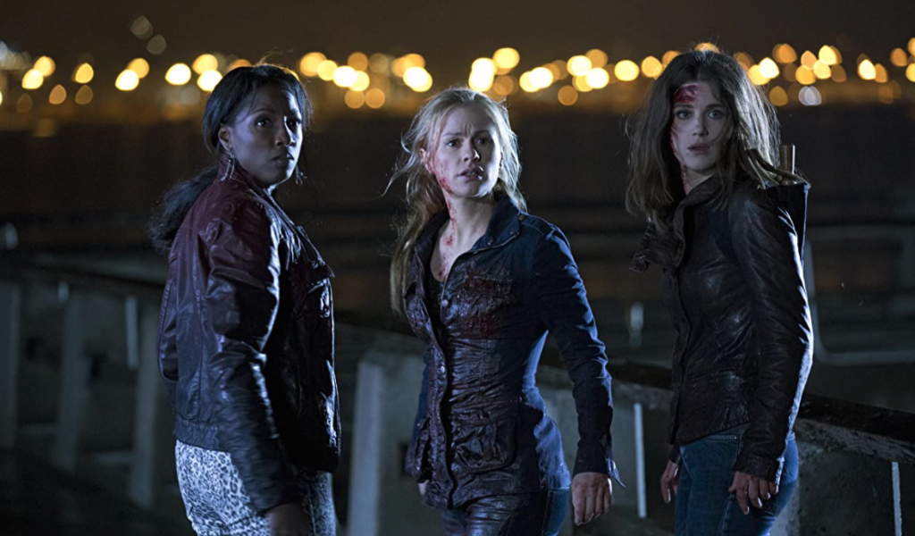 Trueblood S6E1 Tara, Sookie, and Nora