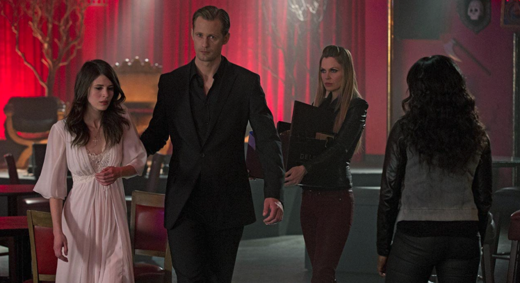 TrueBlood S6E3 Eric with Willa at Fangtasia with Pam and Tara