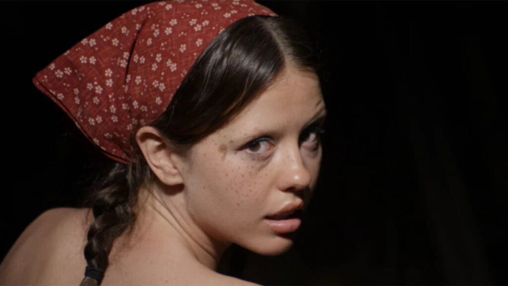 A still of Mia Goth in X (2022)