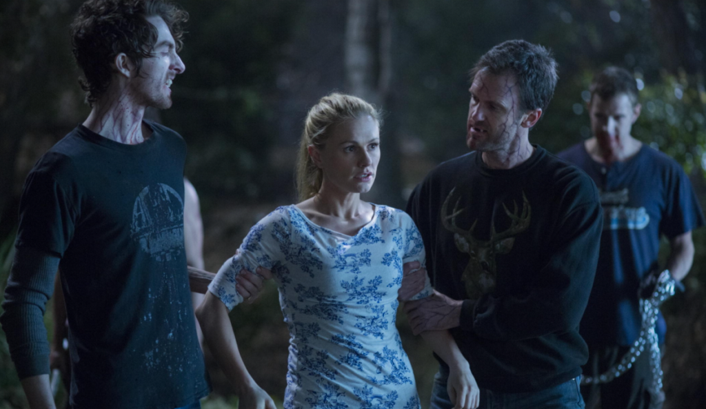 TrueBloodS7E3 The infected vampires holding Sookie