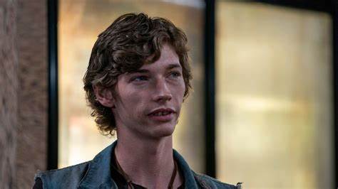 Jacob Lofland as Isaac