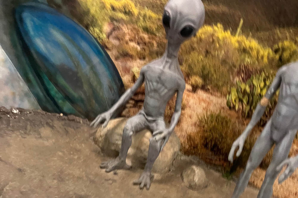 Alien crash site photo opportunity at UFO Museum