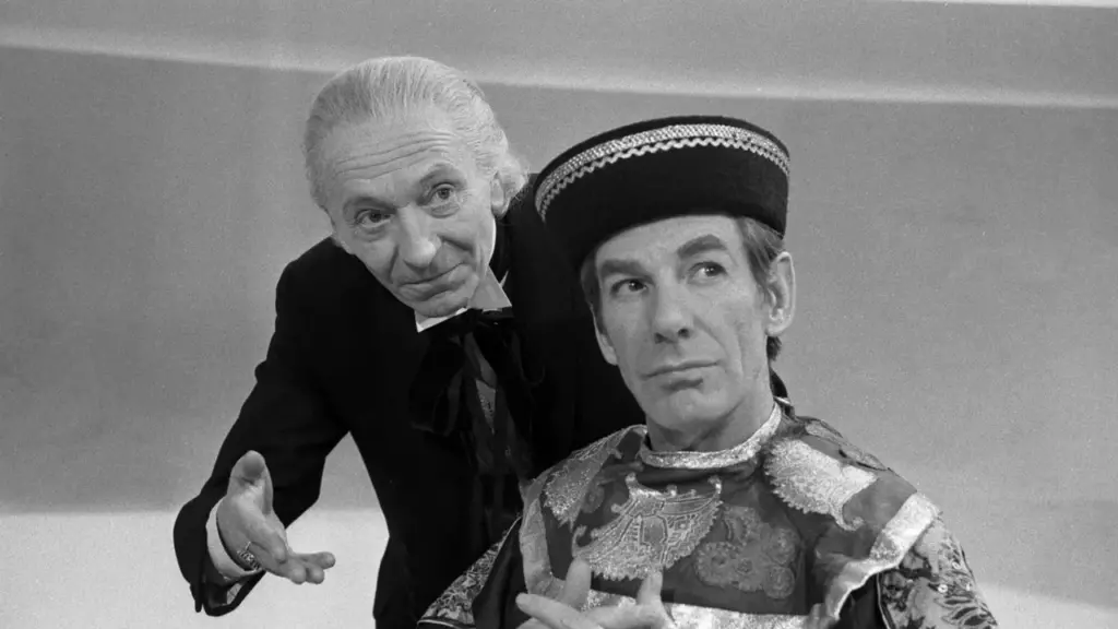 William Hartnell and Michael Gough in "The Celestial Toymaker" 